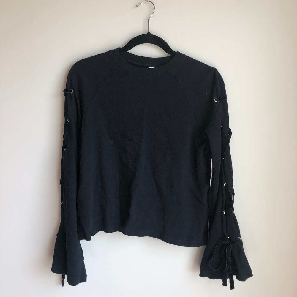 SALE NWT BP Bell Sleeve Crewneck Black Sweater